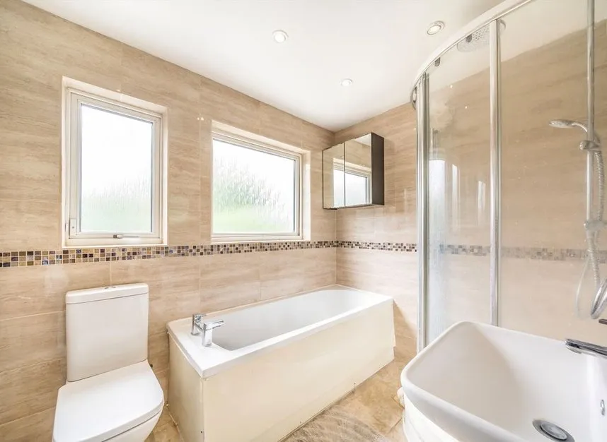 Norbury Court Road, Streatham, SW16, photo 6