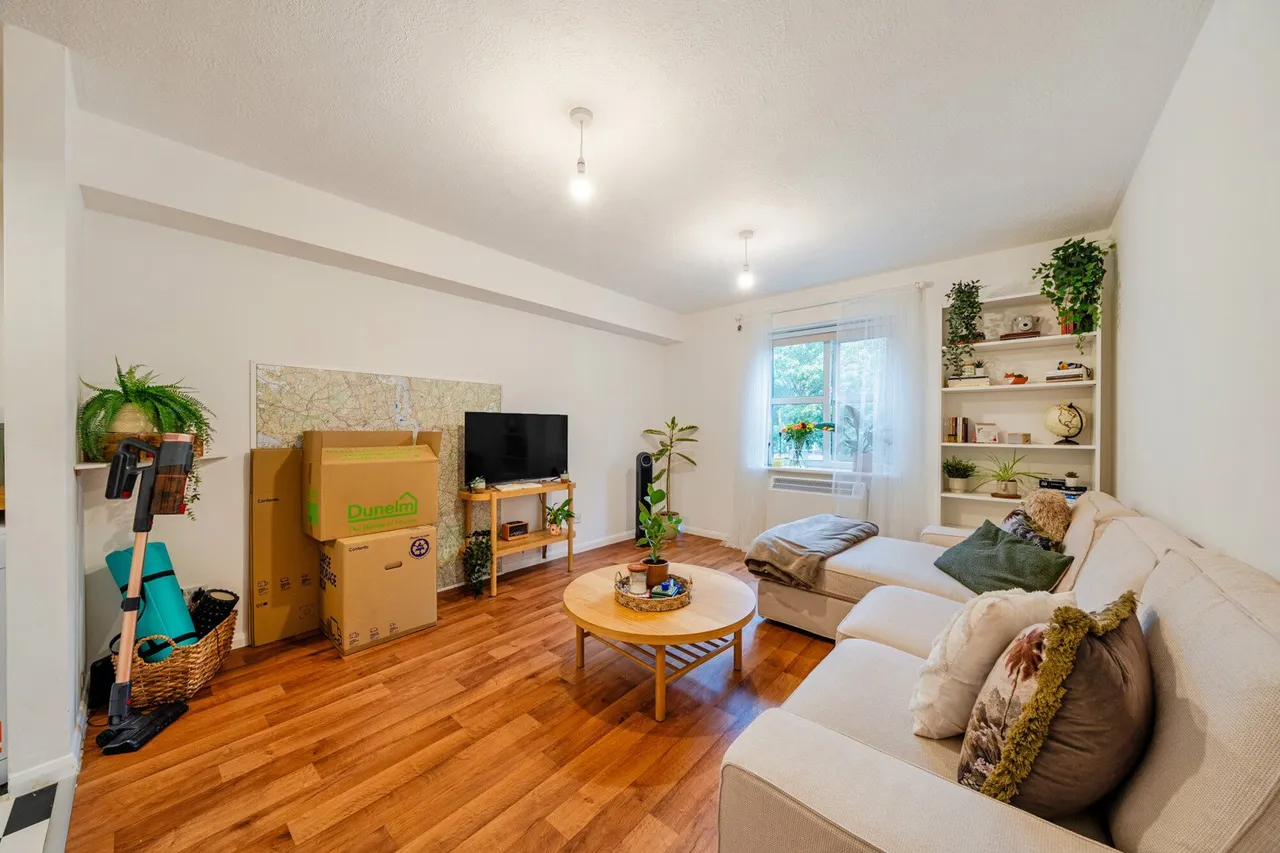 Tarragon Grove, SE26, photo 7