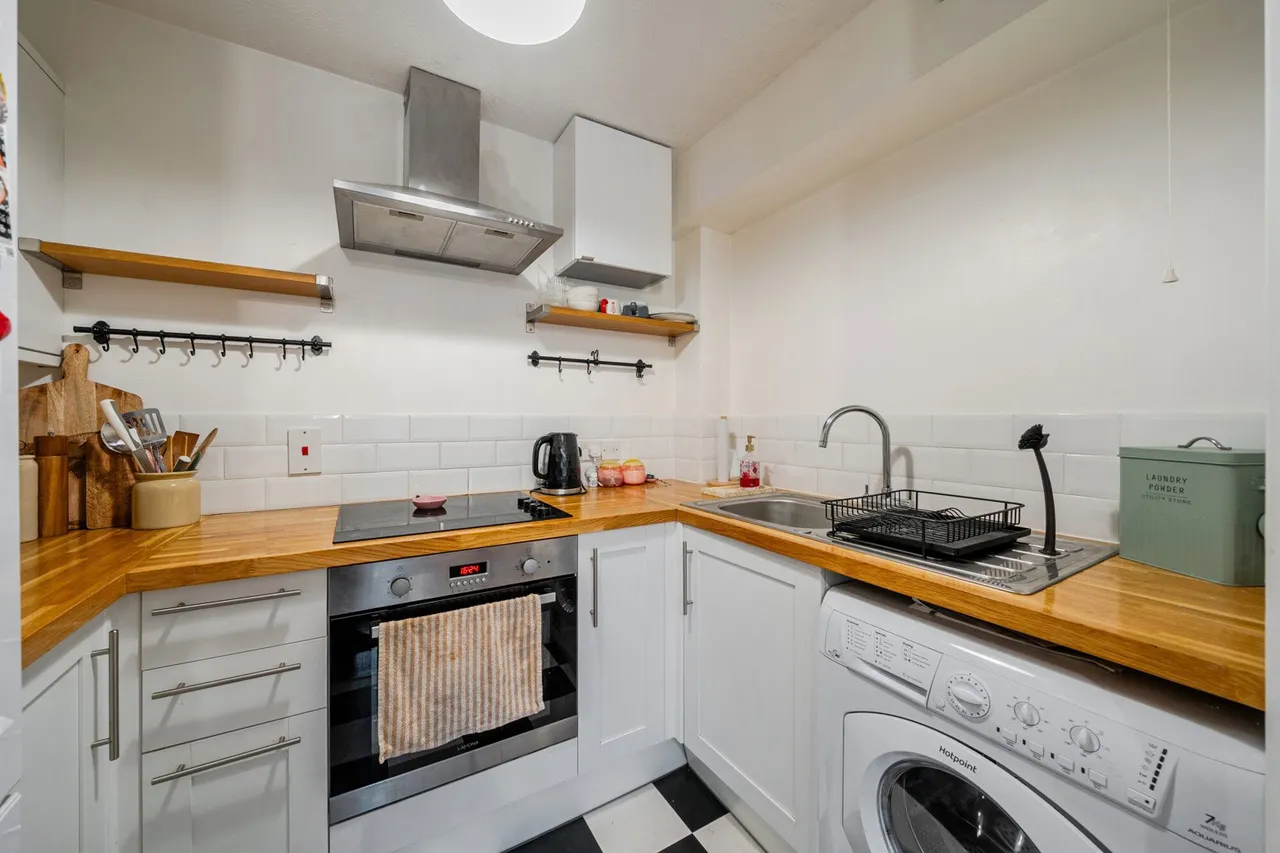 Tarragon Grove, SE26, photo 6
