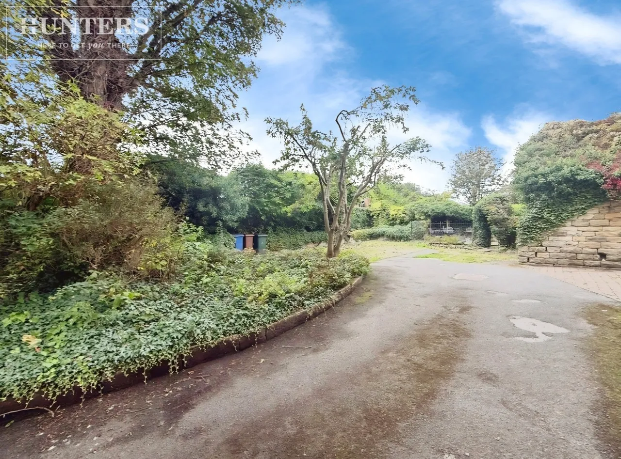 Dearne Hall Road, Barugh Green, S75, photo 27