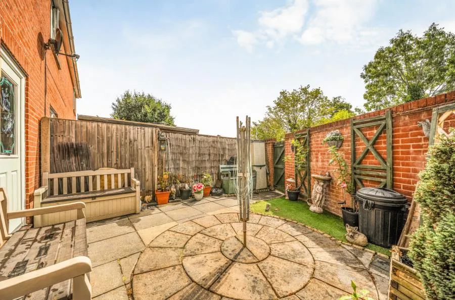 St. Johns Close, Tiverton, EX16, photo 12