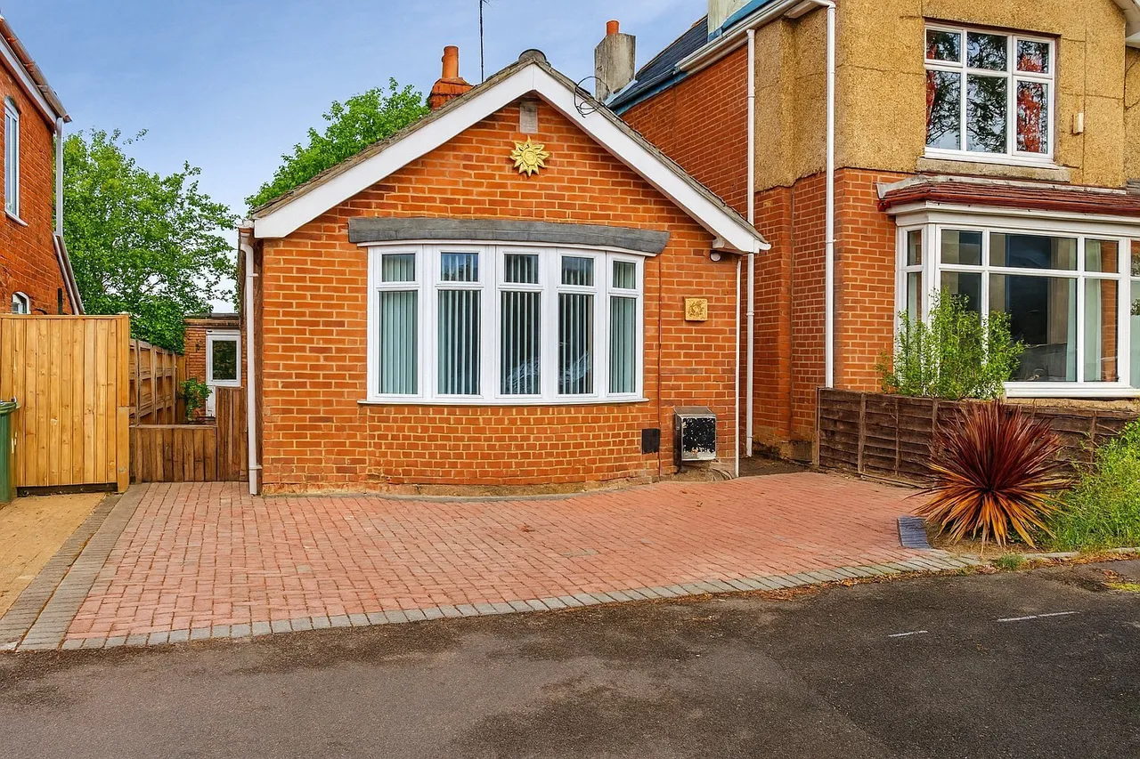 3 bed house for sale, King Edward Avenue, Southampton, SO16