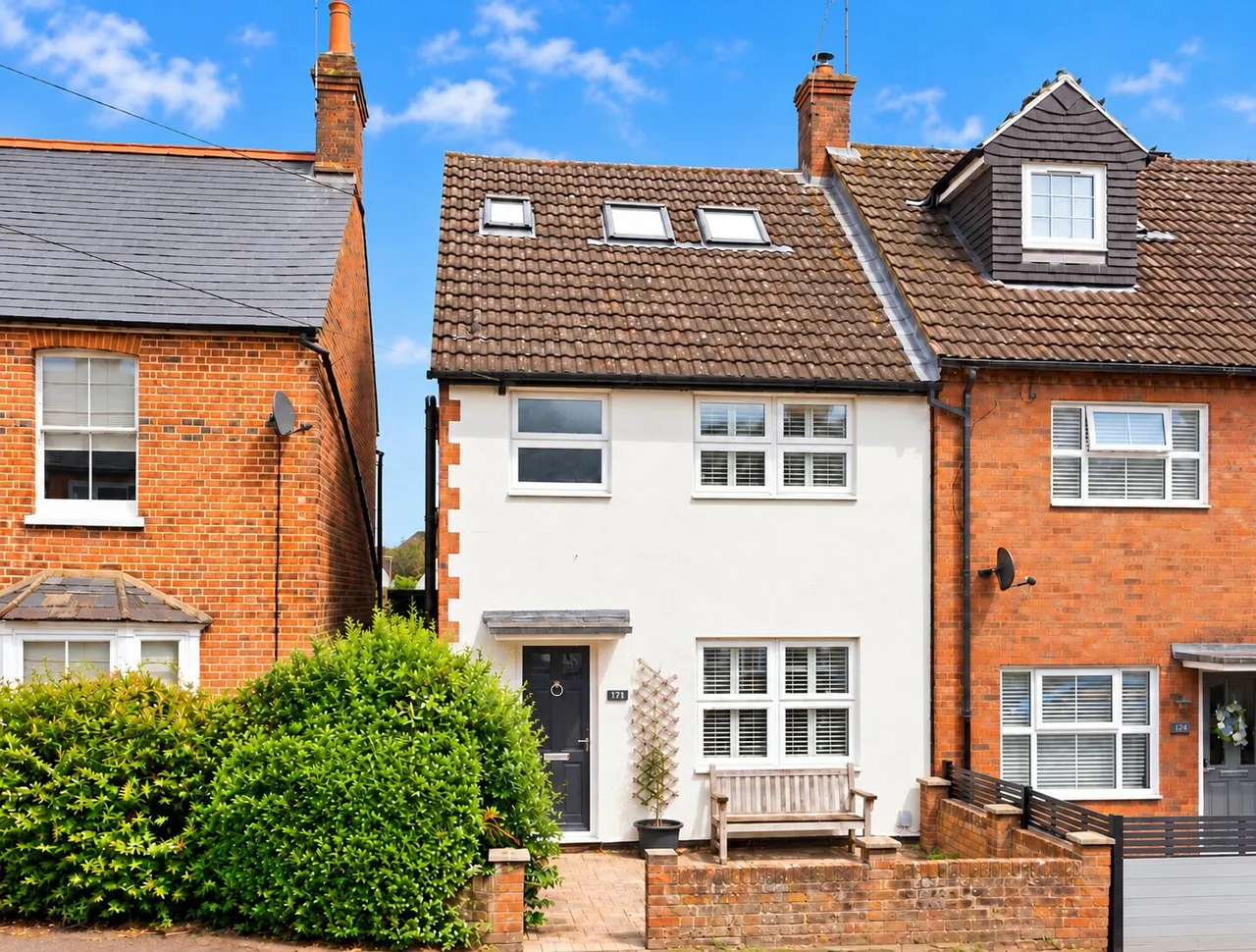 4 bed house for sale, High Street, Codicote, SG4