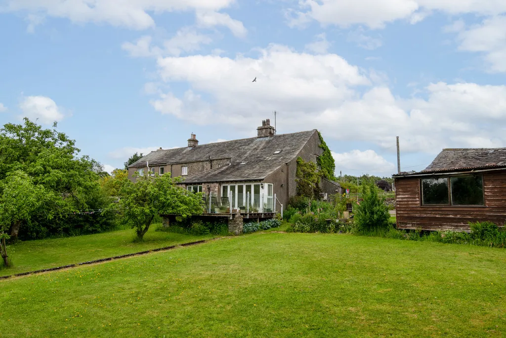 Wellheads Lane, Sedgwick, LA8, photo 47