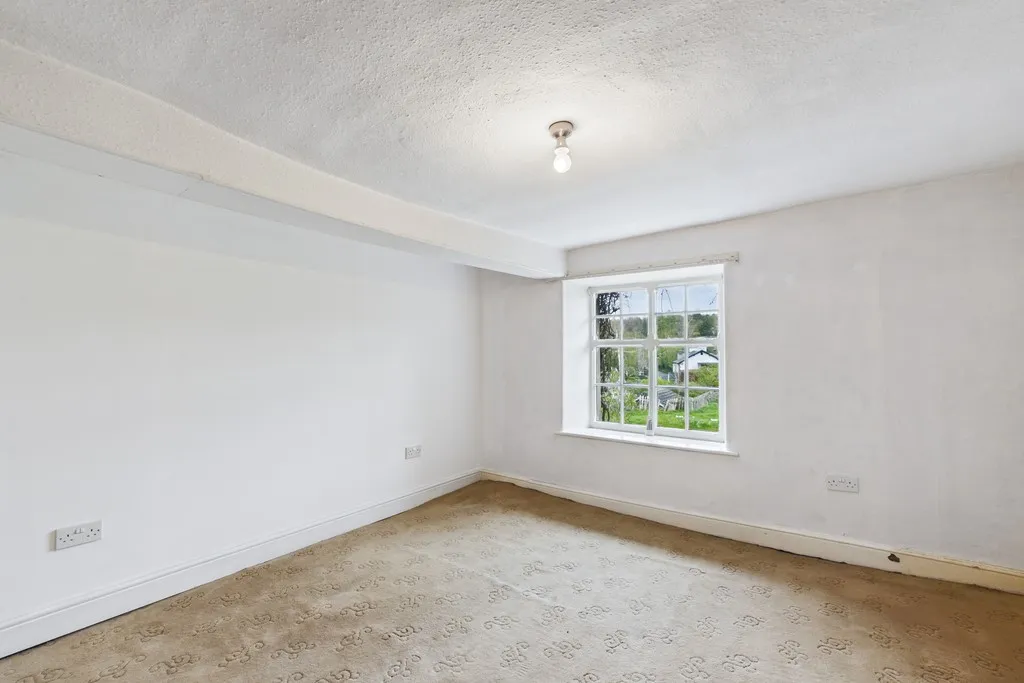 Wellheads Lane, Sedgwick, LA8, photo 22