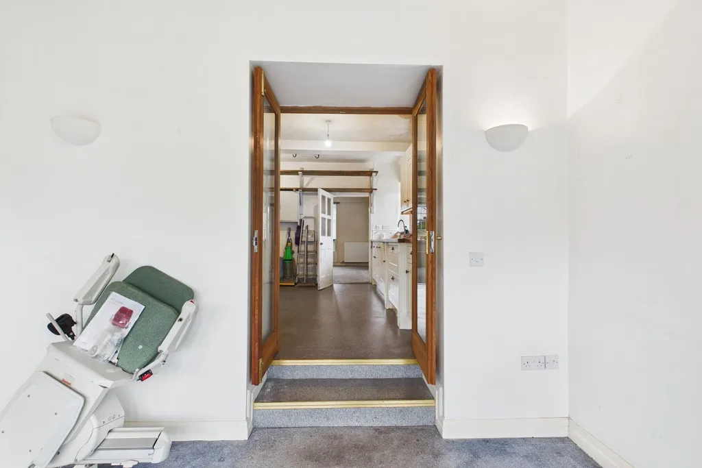 Wellheads Lane, Sedgwick, LA8, photo 34