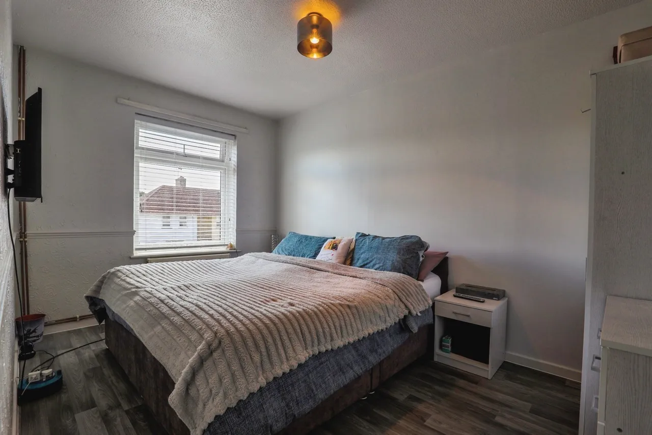 Castlerough Lane, Kemsley, Sittingbourne, Kent, ME10, photo 8