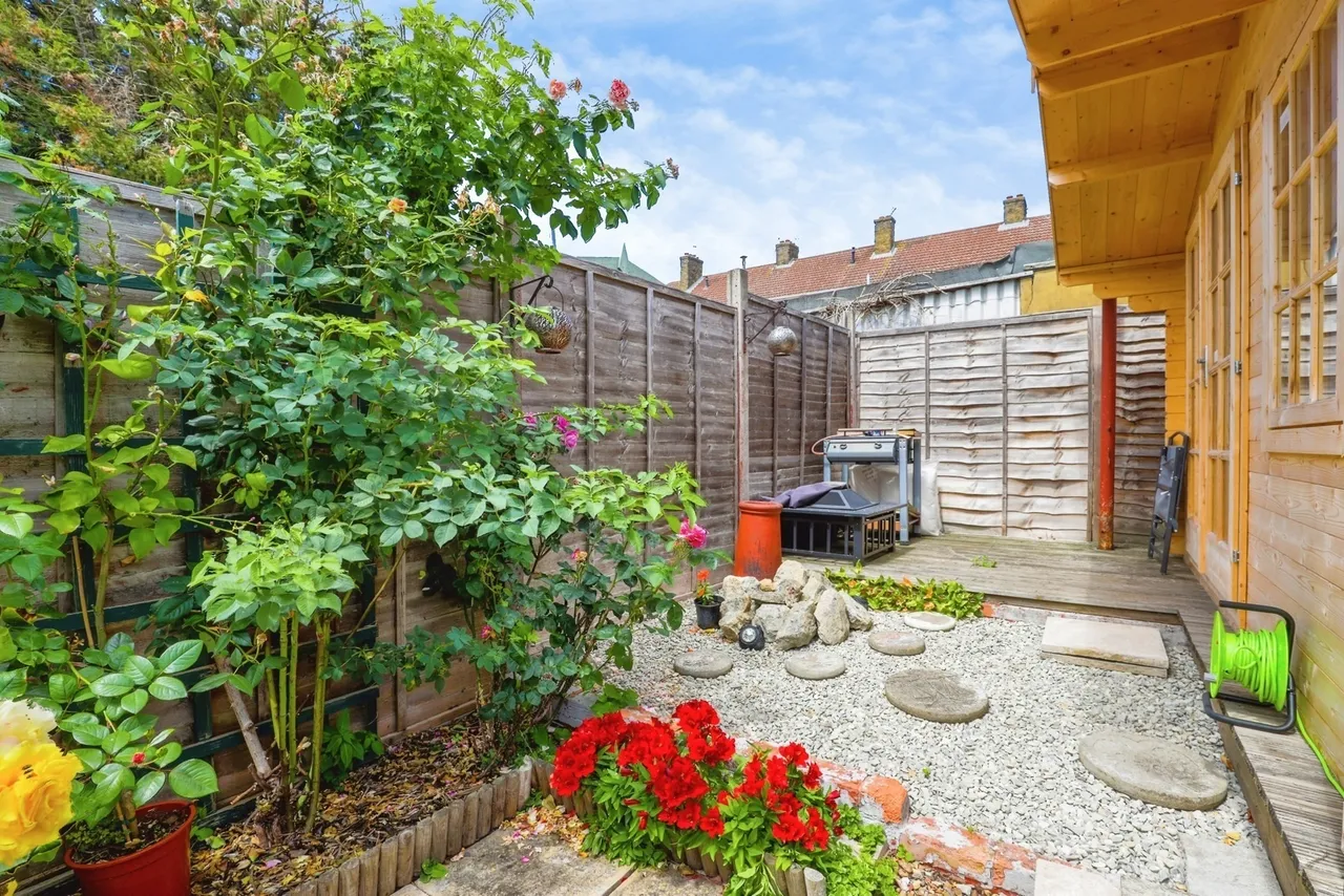 Castlerough Lane, Kemsley, Sittingbourne, Kent, ME10, photo 13