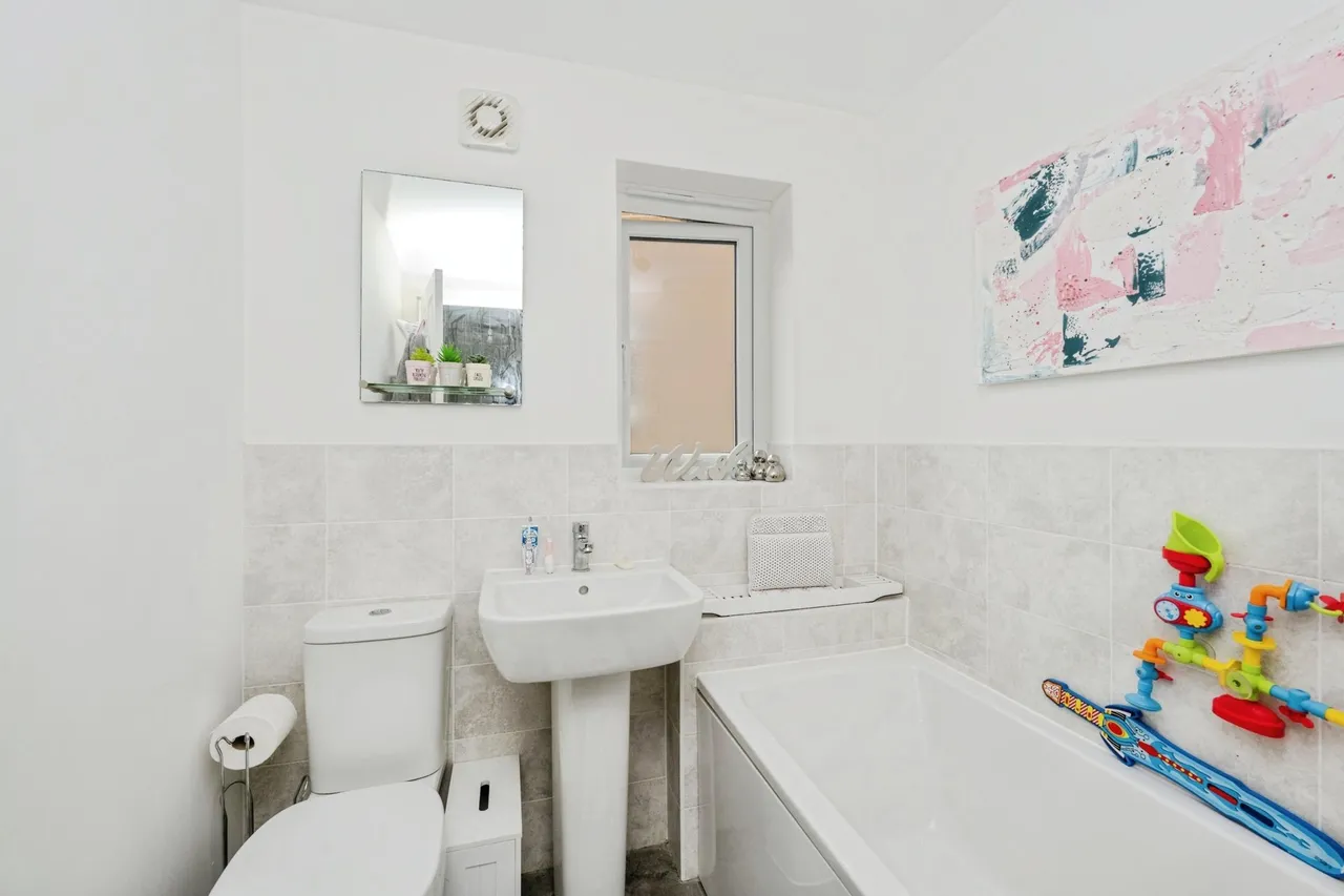Ffordd Y Glowyr, Kidwelly, SA17, photo 19
