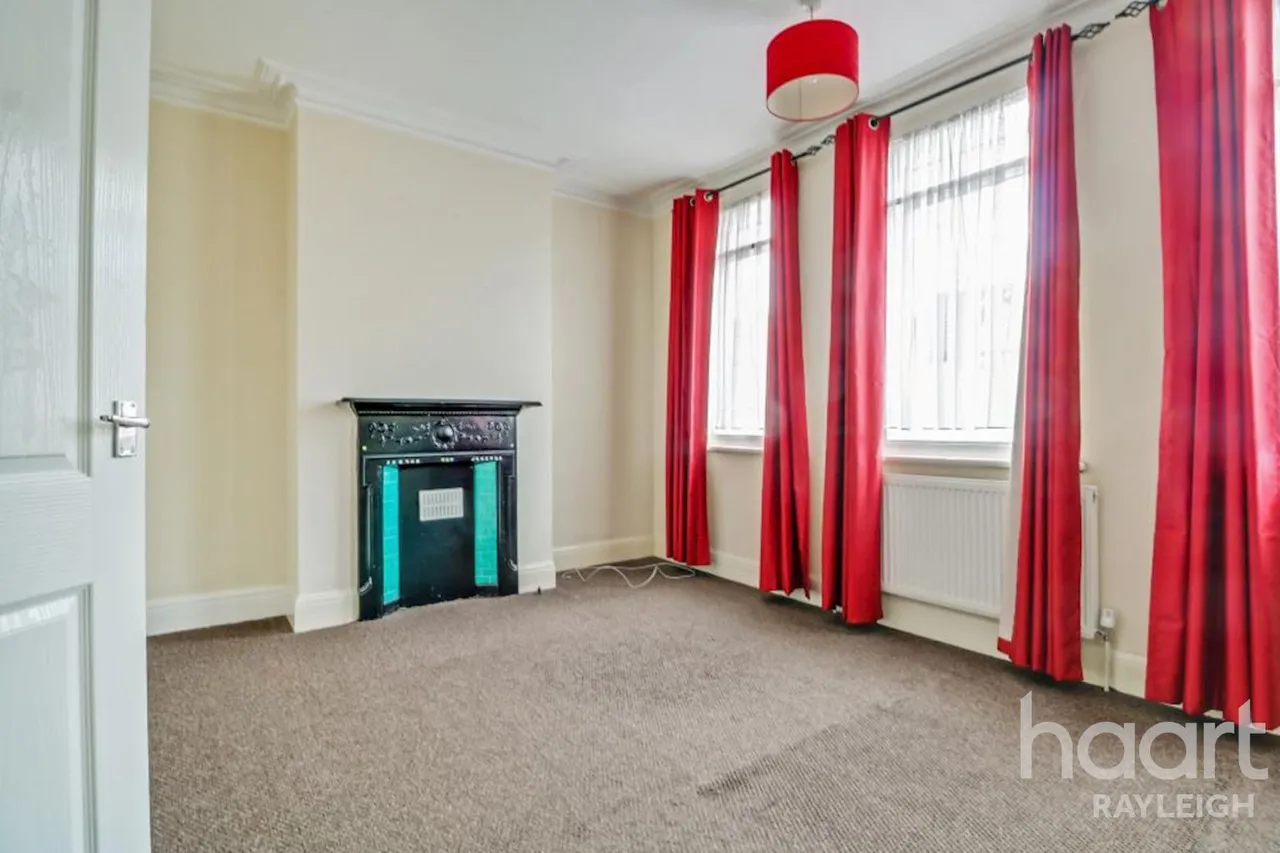 Glenwood Avenue, Westcliff-On-Sea, SS0, photo 6