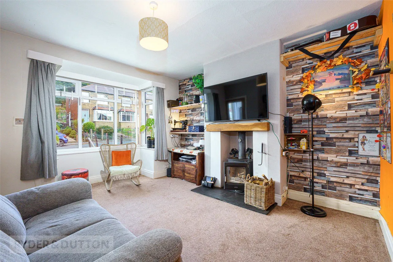 Sunnymead, Waterloo, HD5, photo 5
