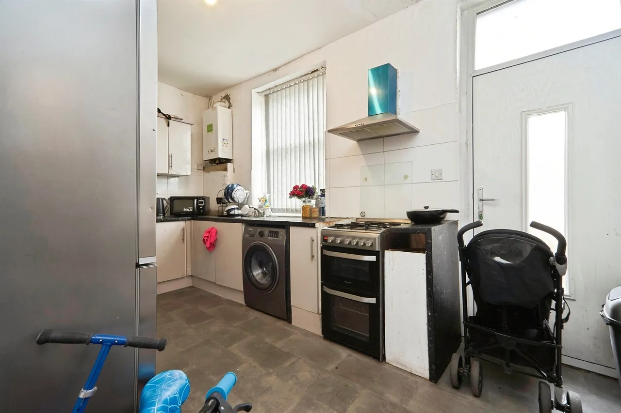 Wensleydale Road, Bradford, photo 8