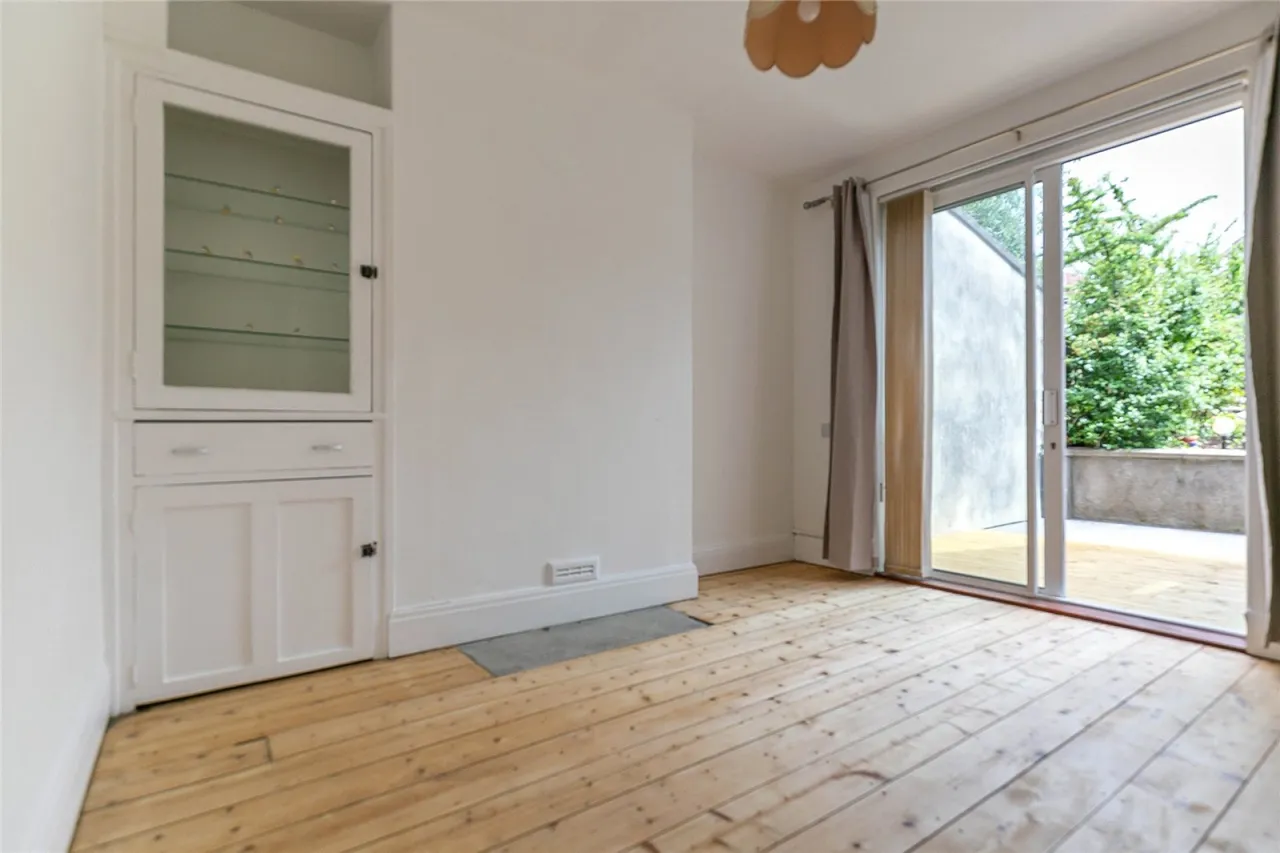 Greenfield Avenue, Southmead, BS10, photo 6