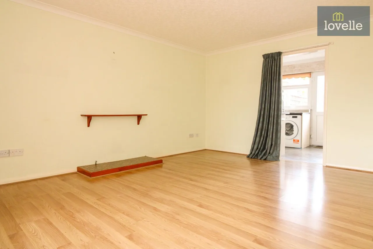 Christopher Close, Louth, LN11, photo 3