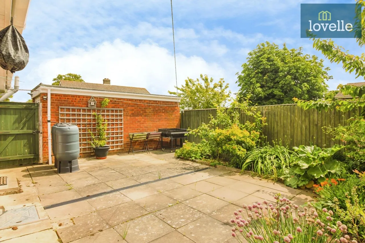 Christopher Close, Louth, LN11, photo 15