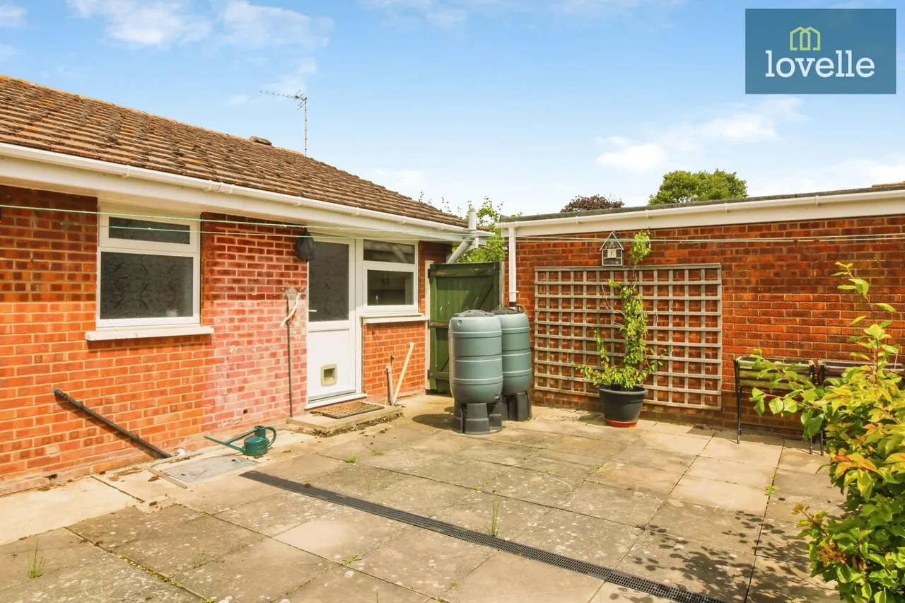 Christopher Close, Louth, LN11, photo 14