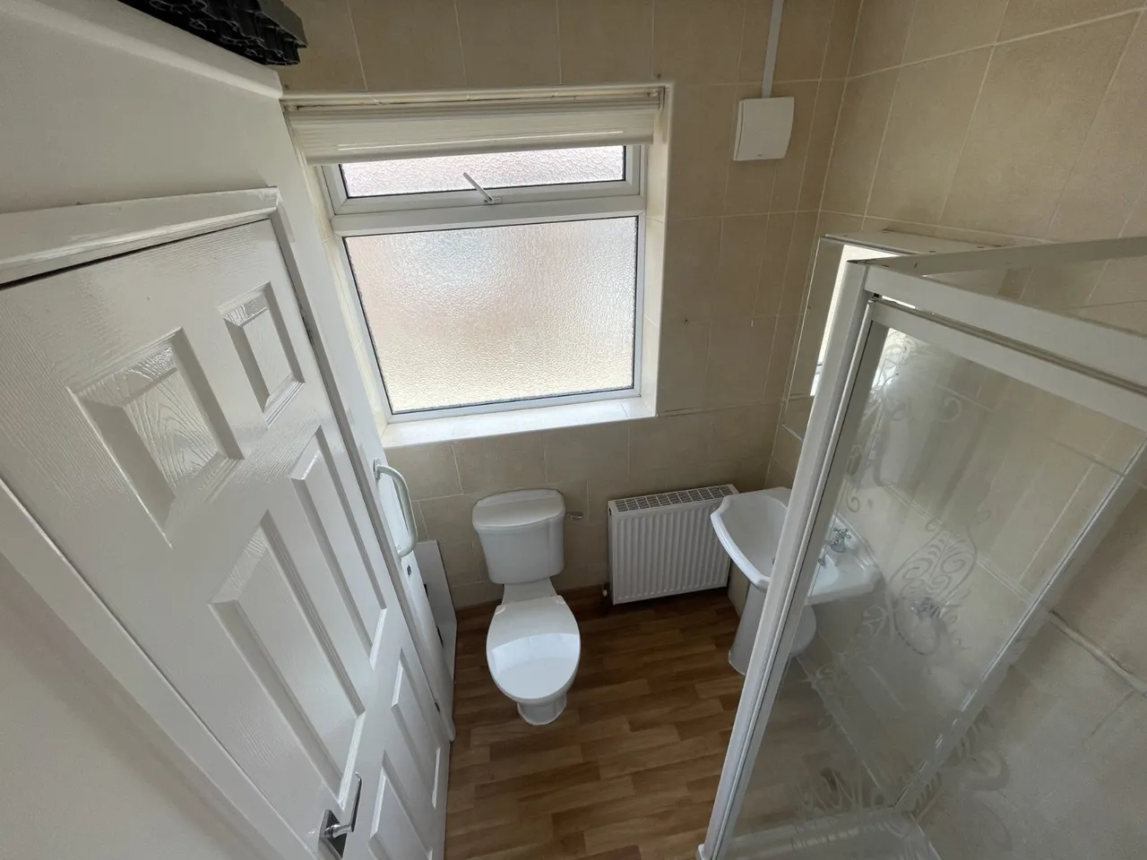 High Moor Crescent, Leeds, LS17, photo 4