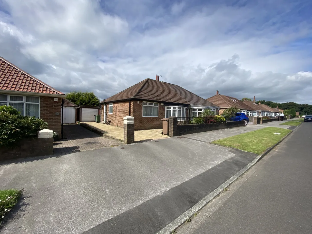 High Moor Crescent, Leeds, LS17, photo 9
