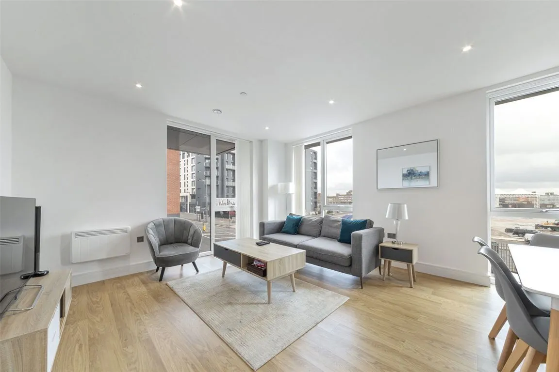 3 bed flat to rent — Pershore Street, Birmingham
