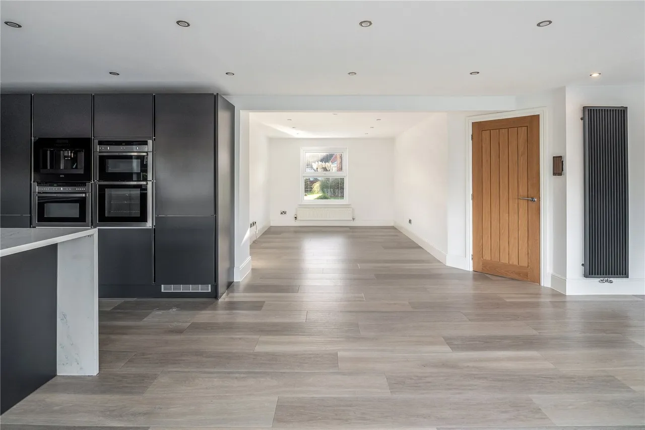 Ennerdale Close, Great Warford, SK9, photo 8