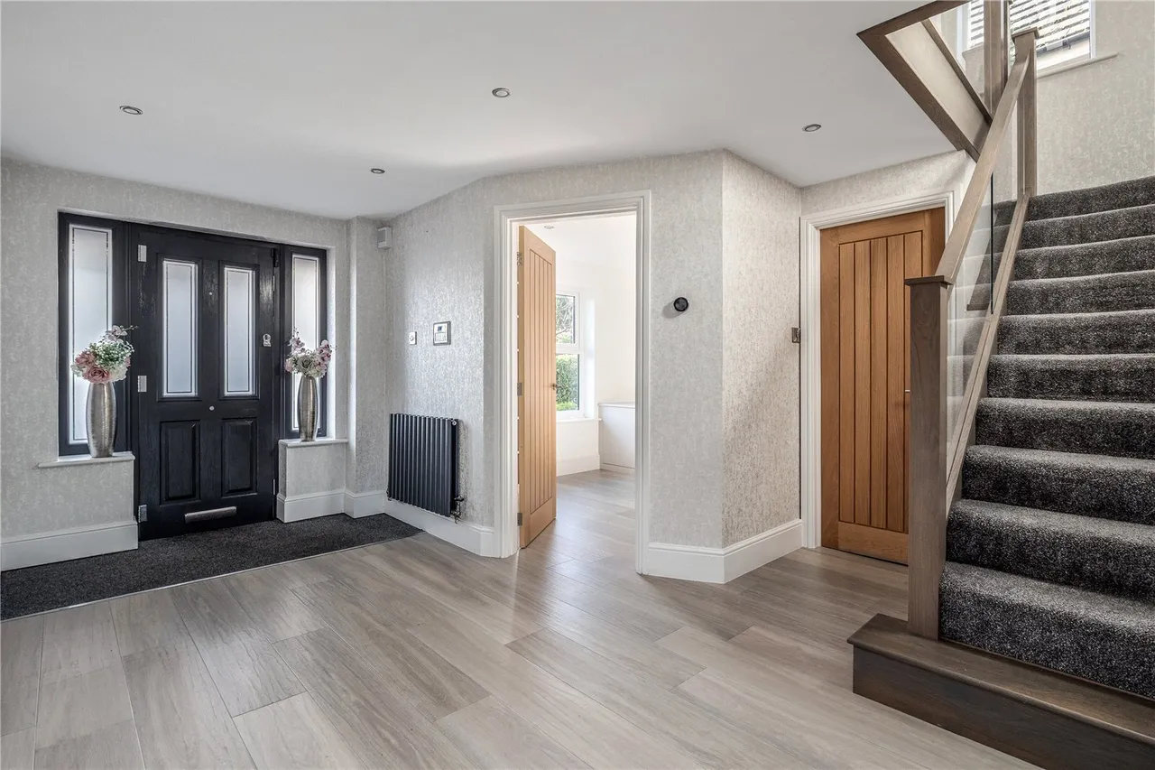 Ennerdale Close, Great Warford, SK9, photo 9