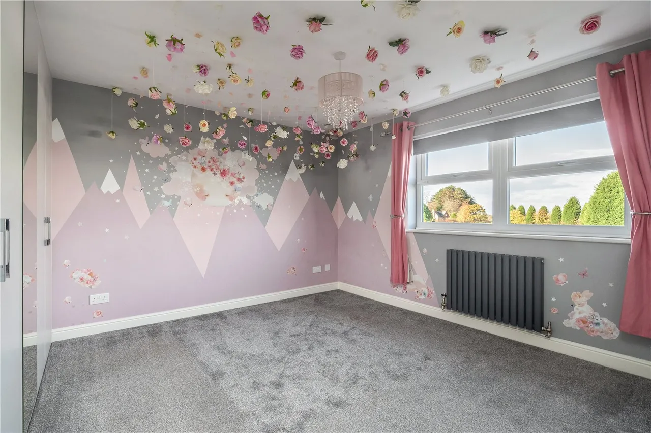 Ennerdale Close, Great Warford, SK9, photo 15