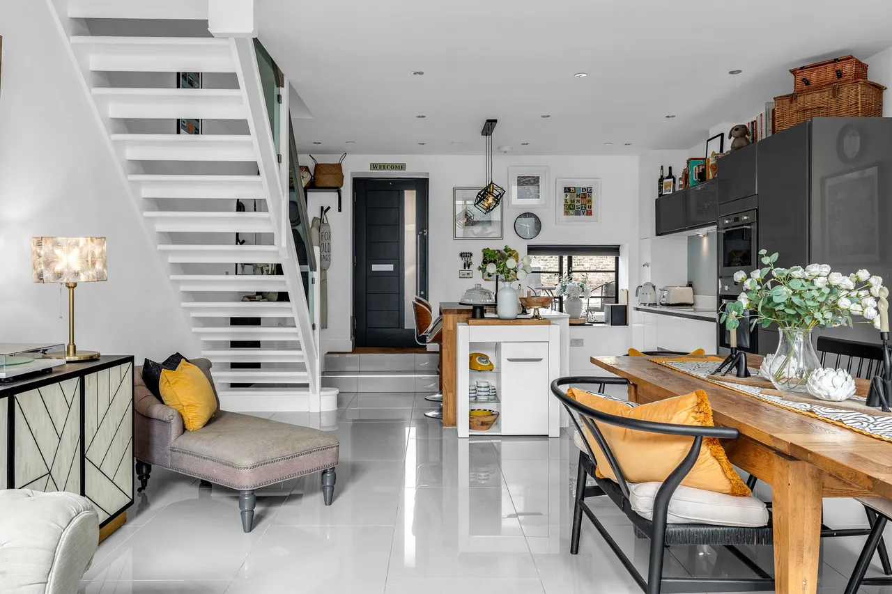 Malthouse Mews, Ware, SG12 9FA, photo 9