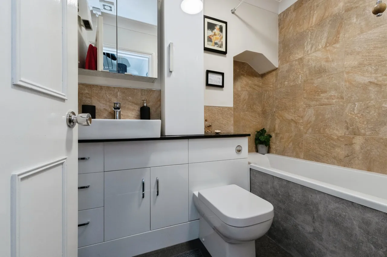 Surrey Road, Bournemouth, BH2, photo 12