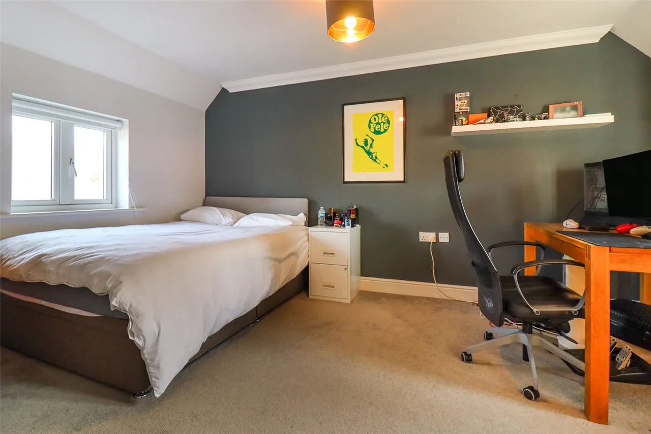 Farriers Close, Church Crookham, Fleet, Hampshire, GU52 0RW, photo 9