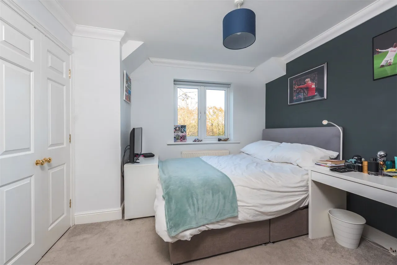 Farriers Close, Church Crookham, Fleet, Hampshire, GU52 0RW, photo 10