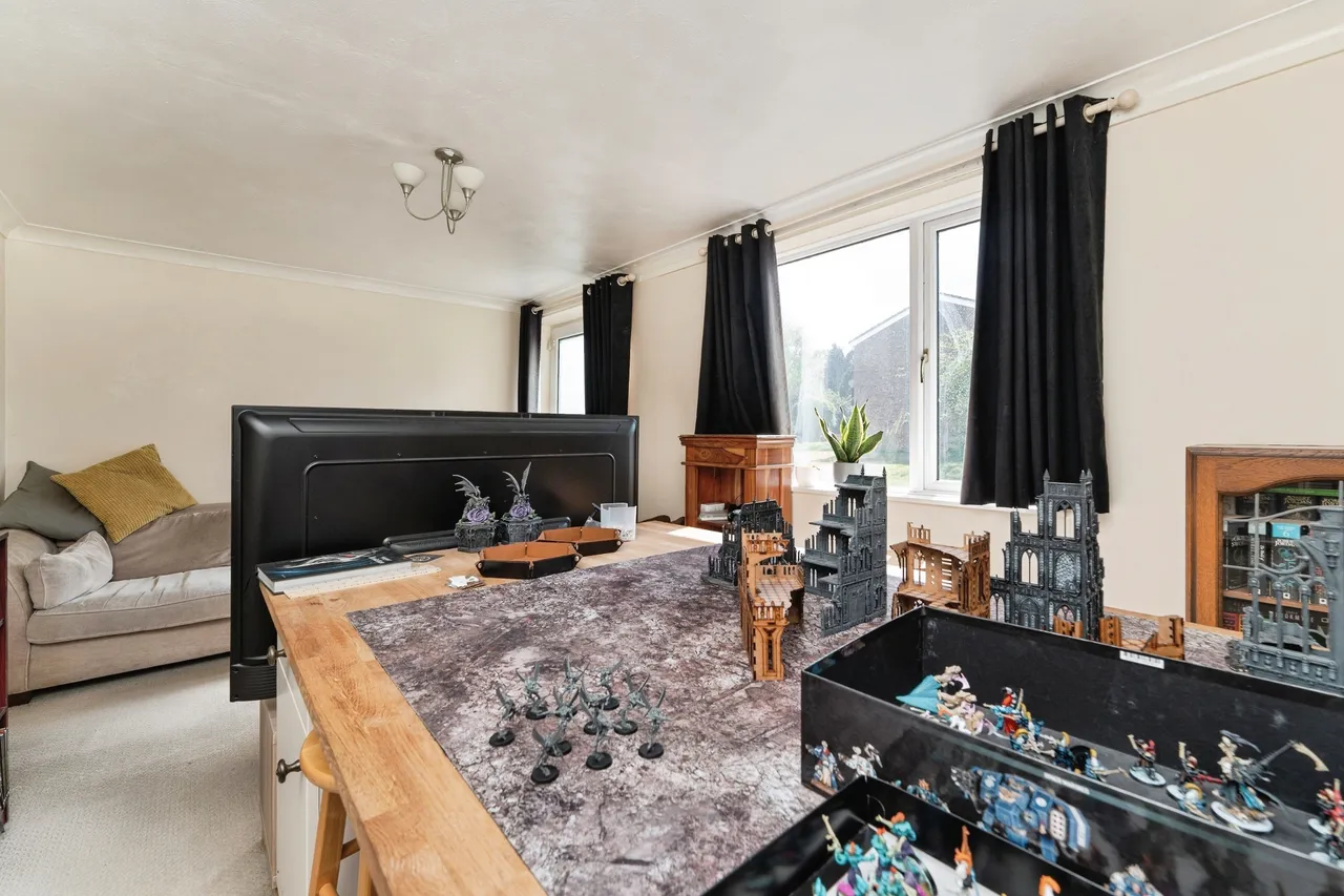 Oberon Close, Huntingdon, photo 7