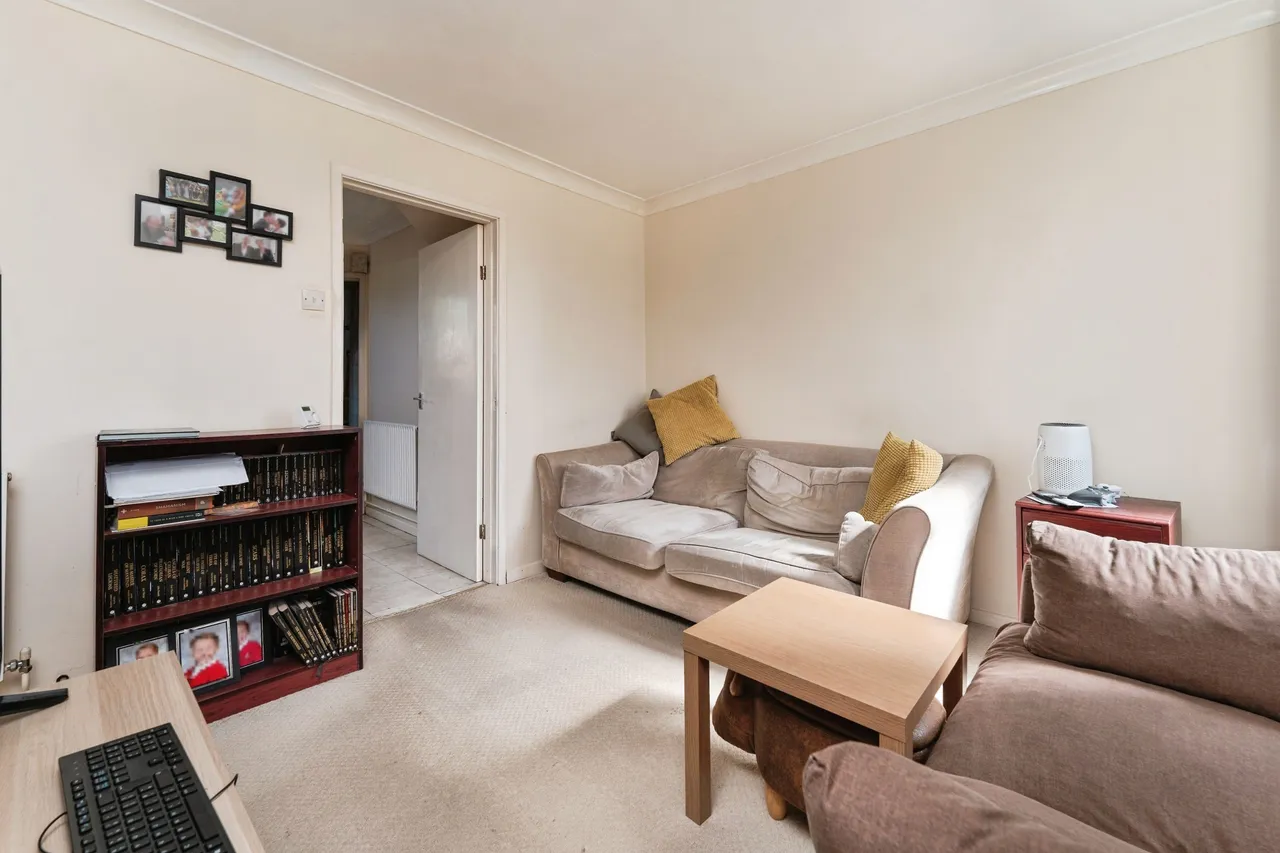 Oberon Close, Huntingdon, photo 5