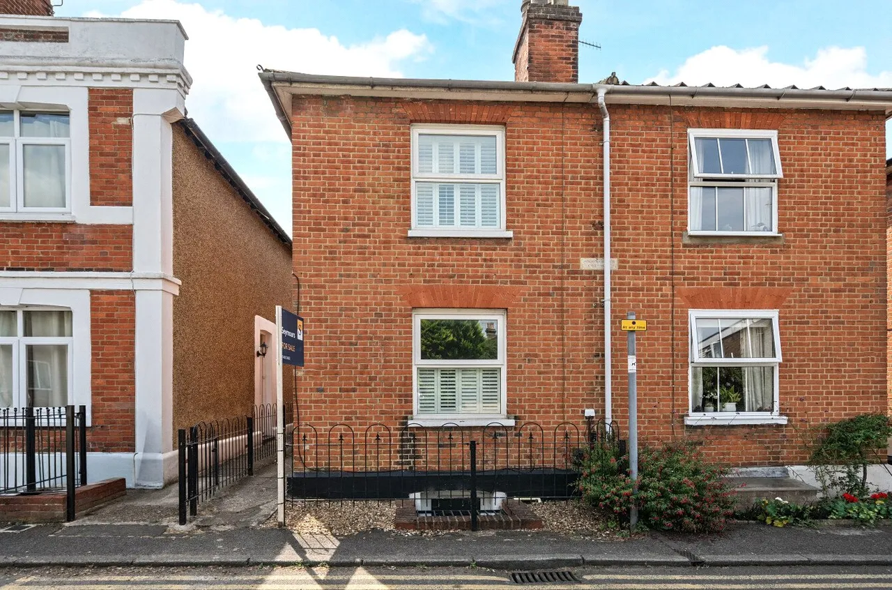 Drummond Road, Guildford, GU1, photo 21