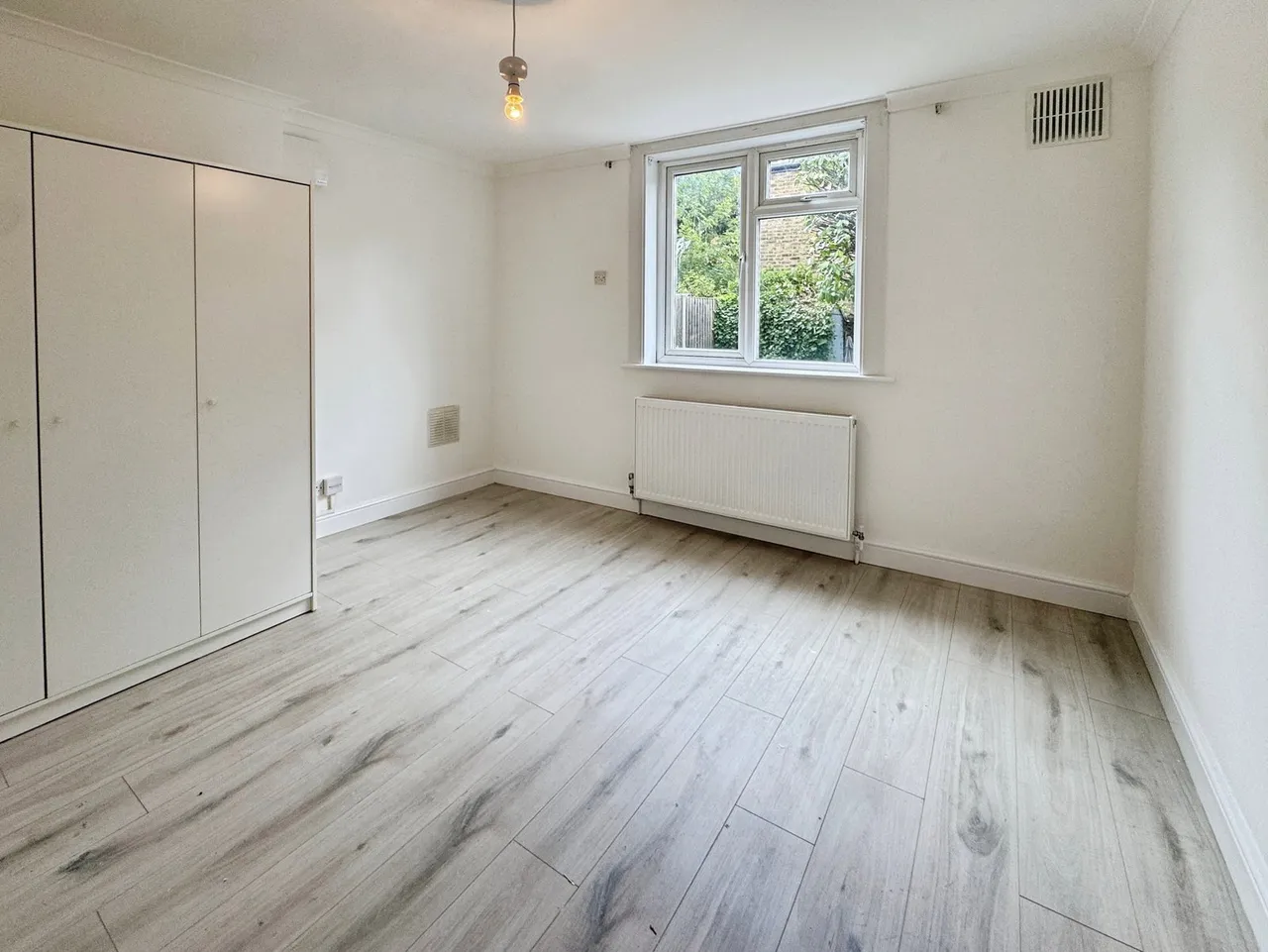 Balmoral Road, London, NW2, photo 6