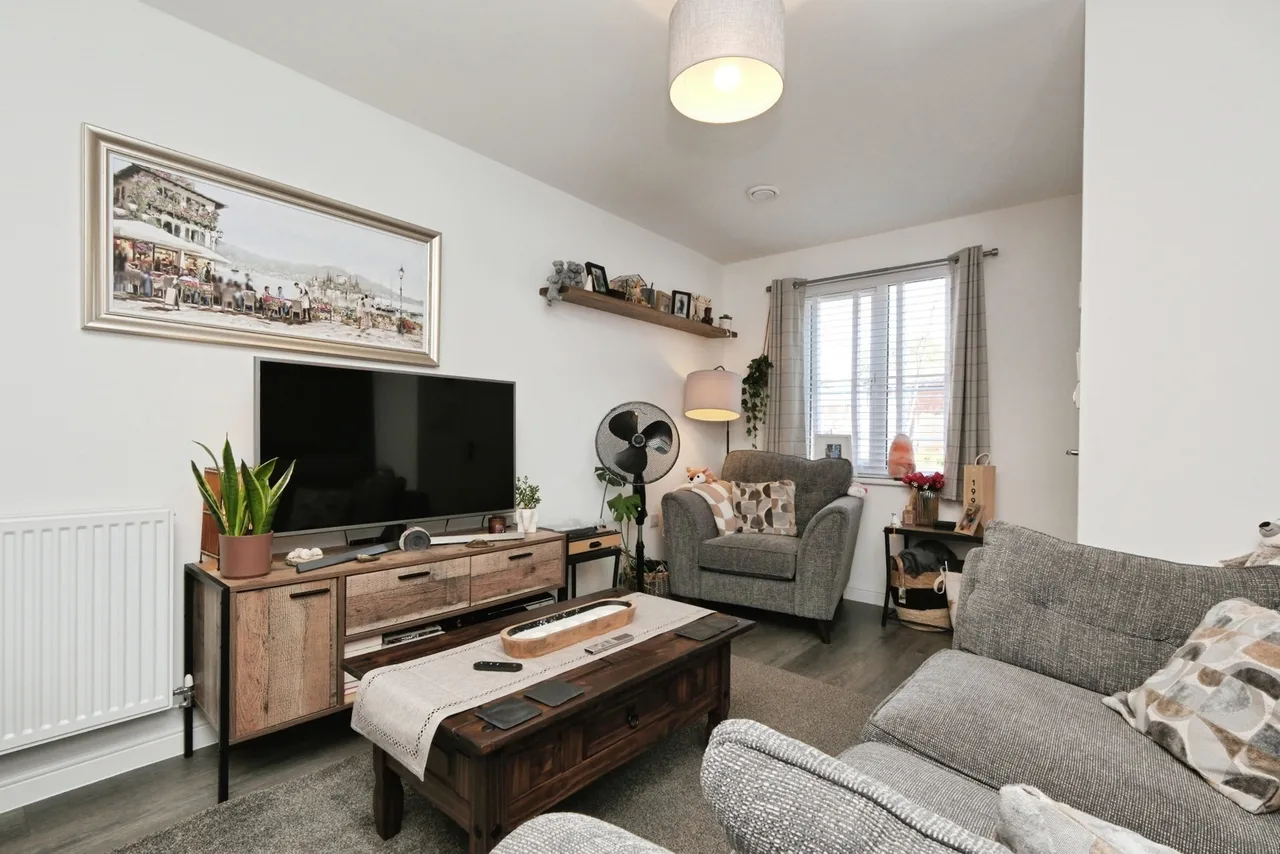 Bloom Close, Worthing, BN13, photo 3