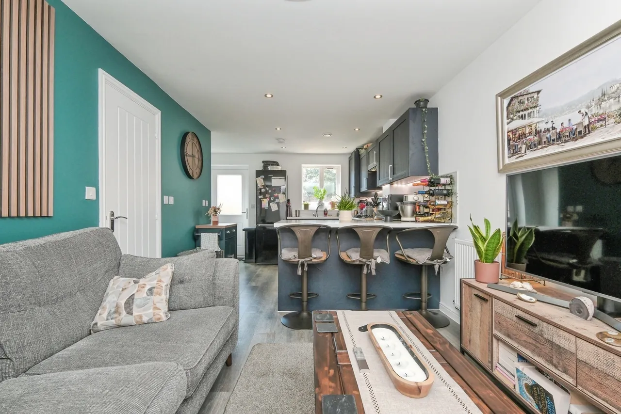 Bloom Close, Worthing, BN13, photo 4