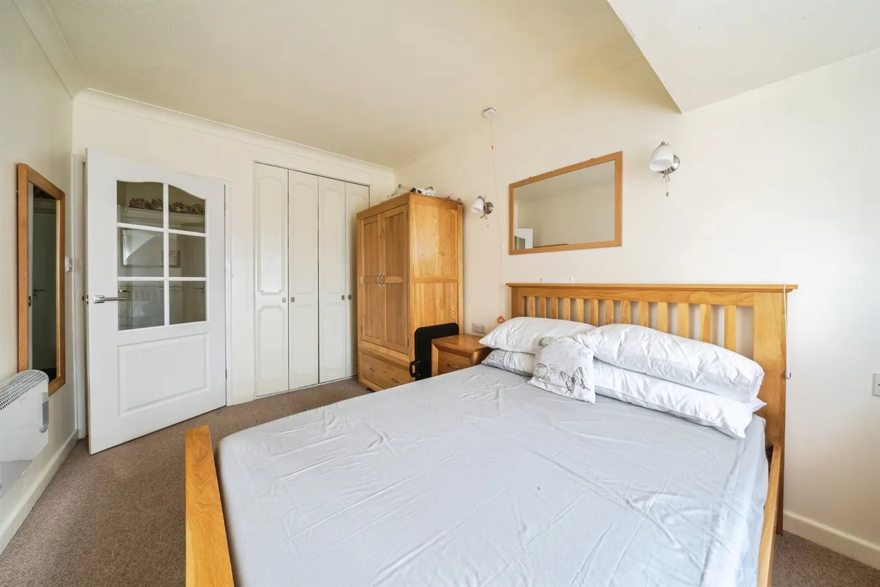 Sutton Road, Seaford, BN25, photo 8