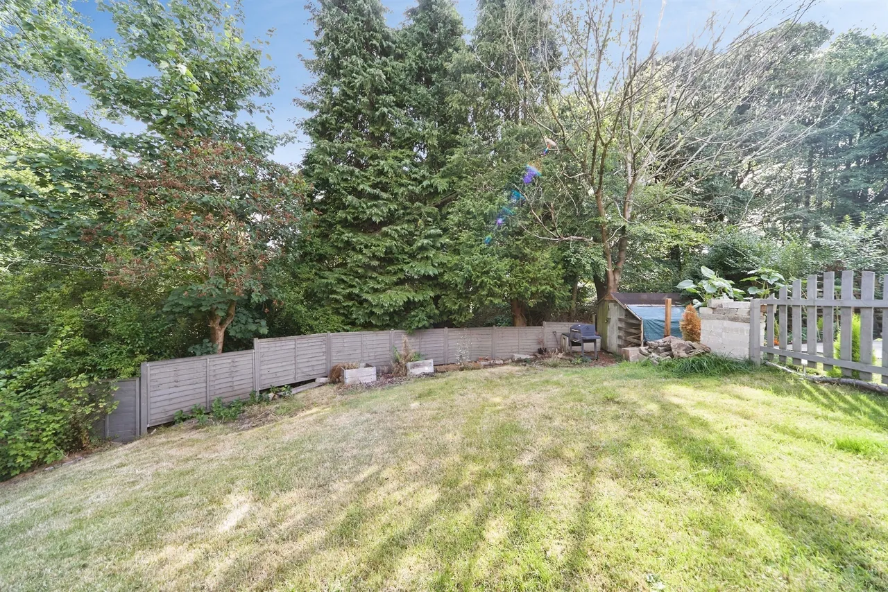 Elder Bank, Cullingworth, BD13, photo 19
