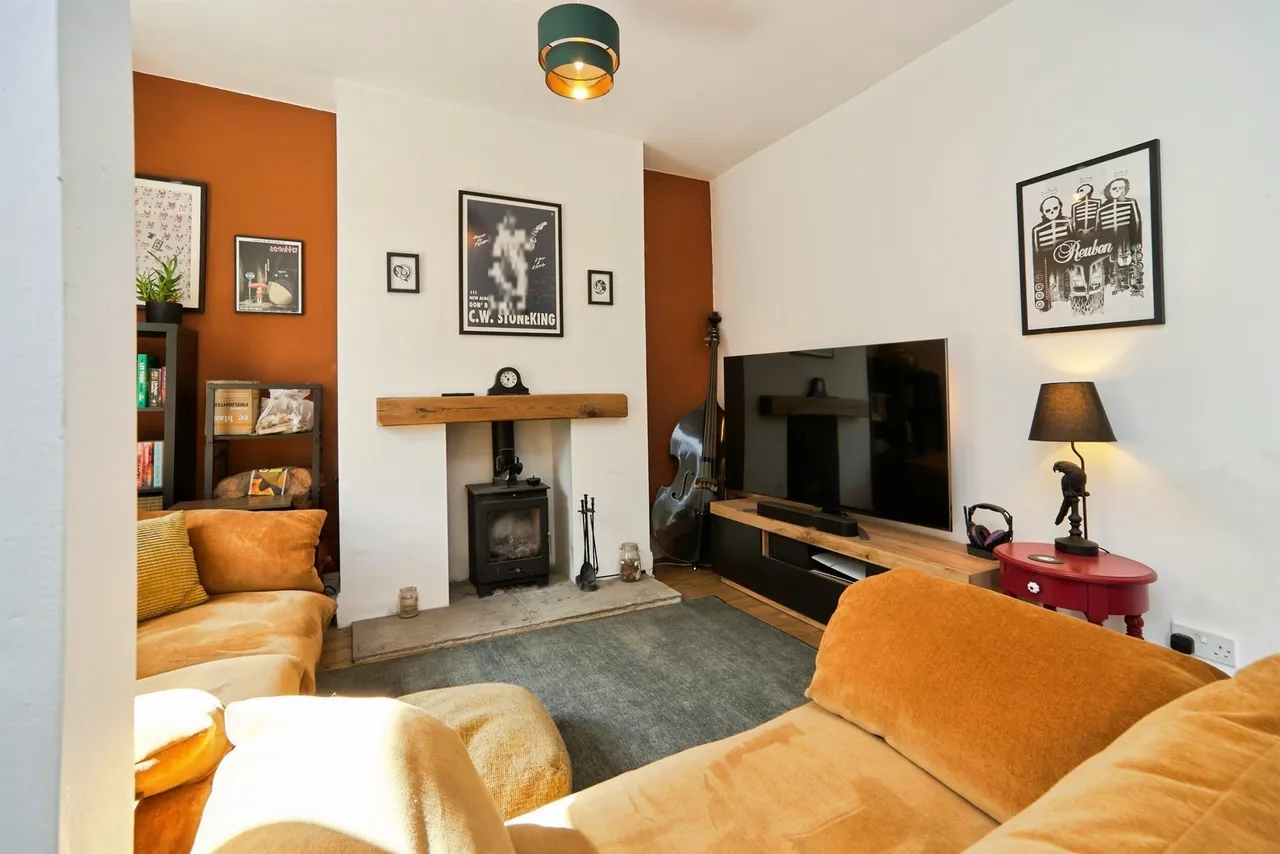 Elder Bank, Cullingworth, BD13, photo 6