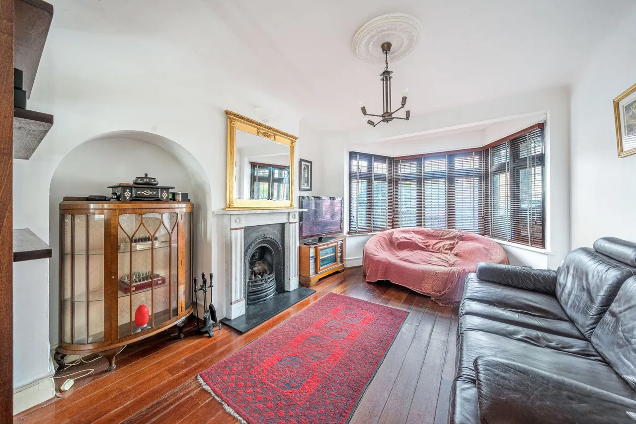 Bosbury Road, SE6, photo 2