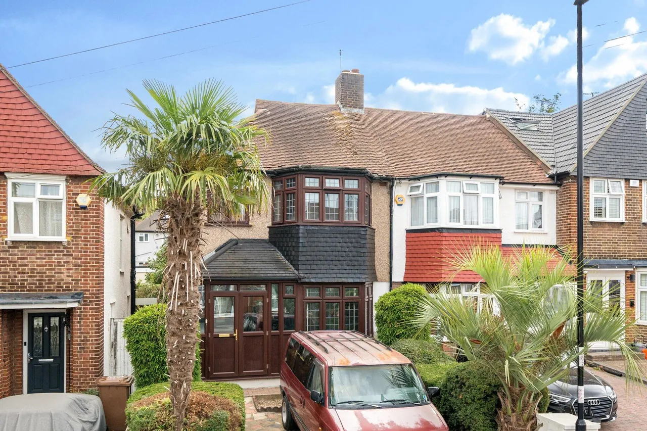 4 bed house for sale — Bosbury Road, SE6