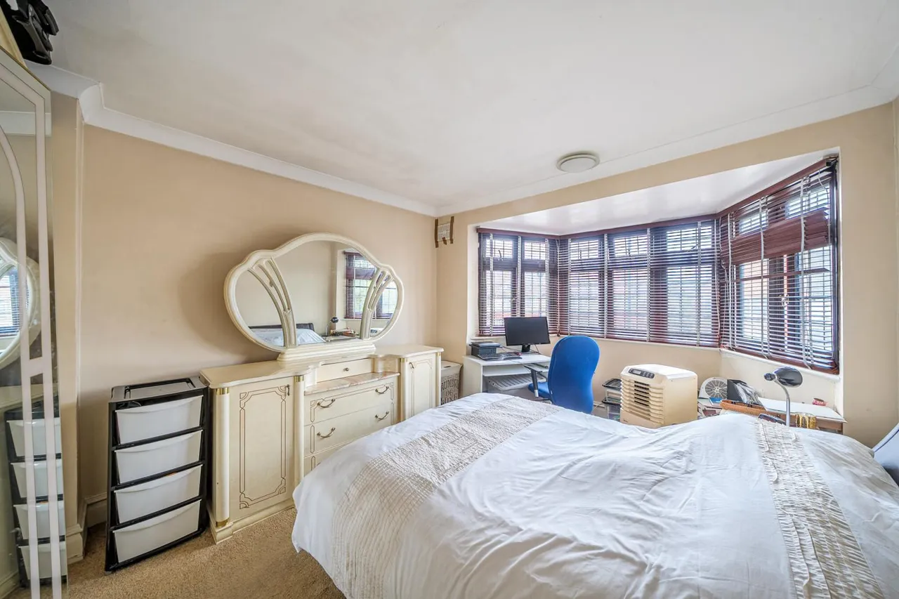 Bosbury Road, SE6, photo 14