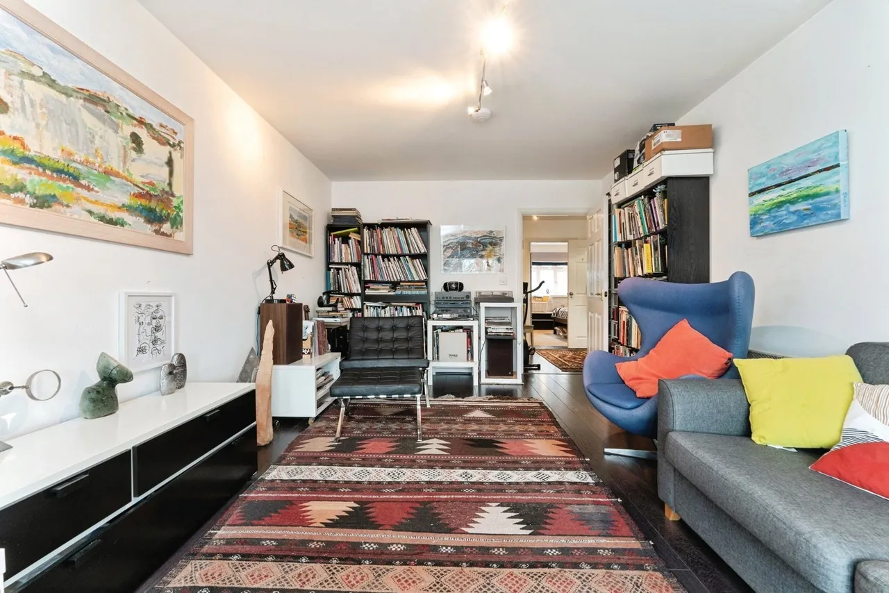 Pearl Close, Cambridge, Cambridgeshire, CB4, photo 3