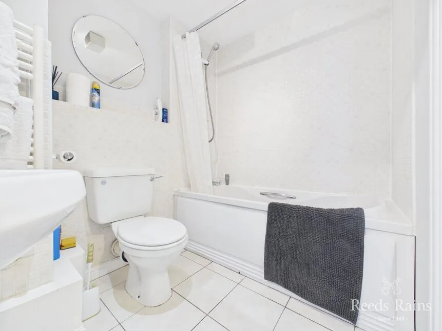 Archers Court, Crossgate Moor, DH1, photo 10