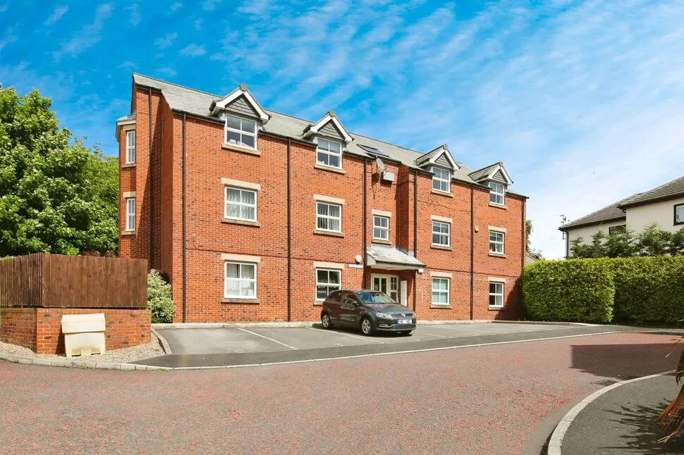 Archers Court, Crossgate Moor, DH1, photo 15