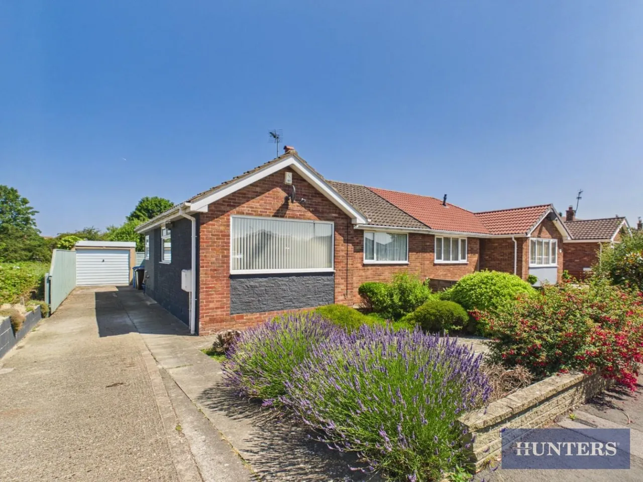 2 bed house for sale, Cawthorne Crescent, Filey, YO14