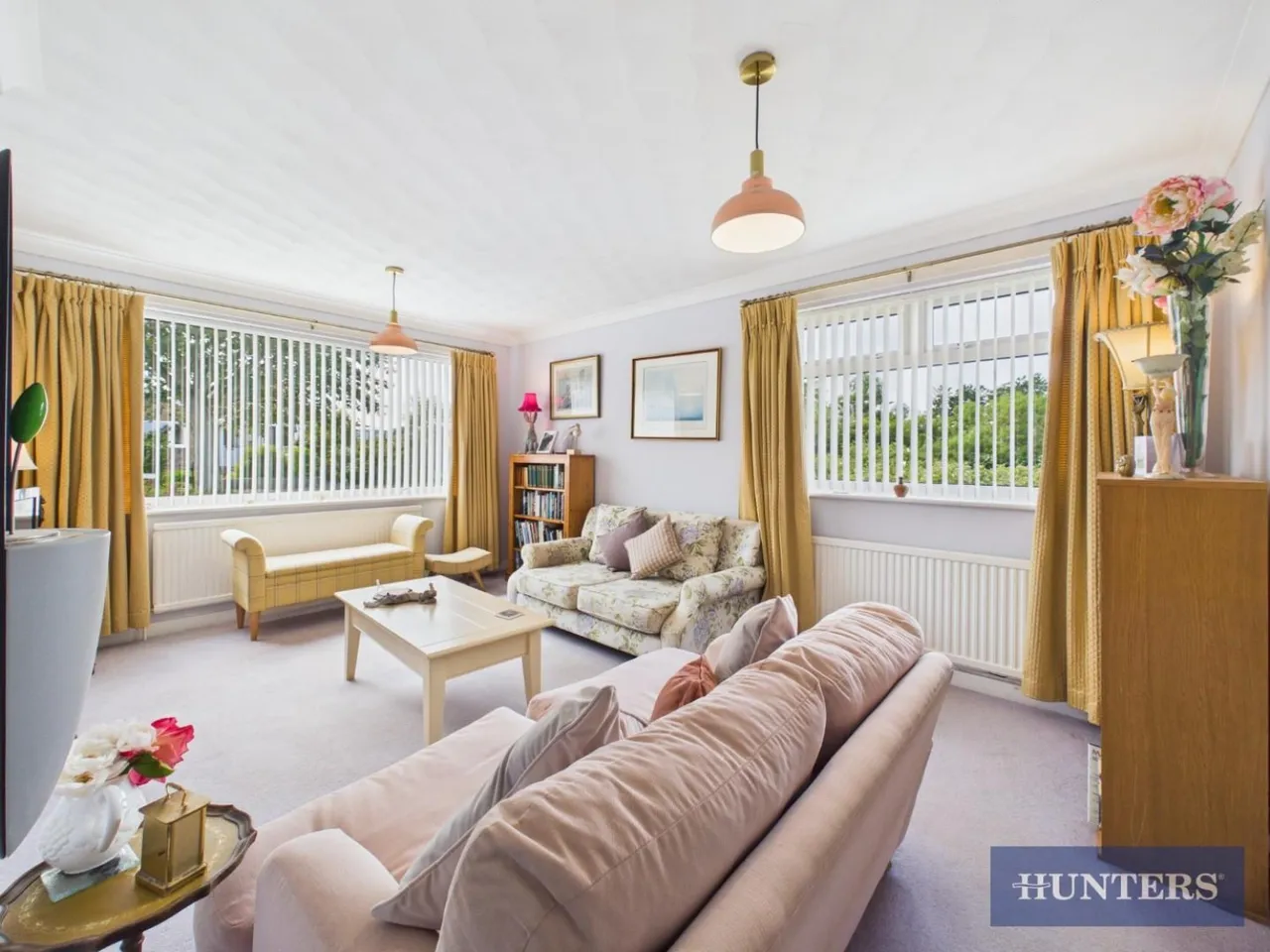 Cawthorne Crescent, Filey, YO14, photo 2