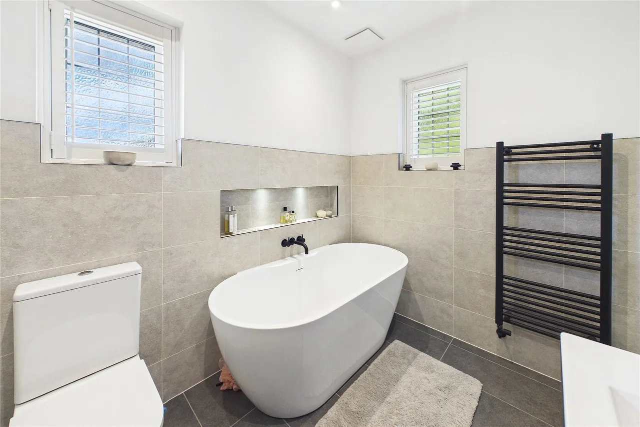 Parkway, Camberley, GU15, photo 19