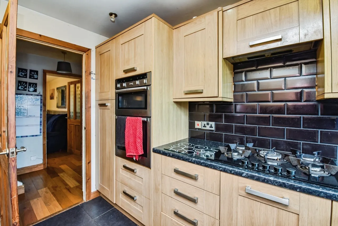 Misburg Close, Shepton Mallet, BA4, photo 3