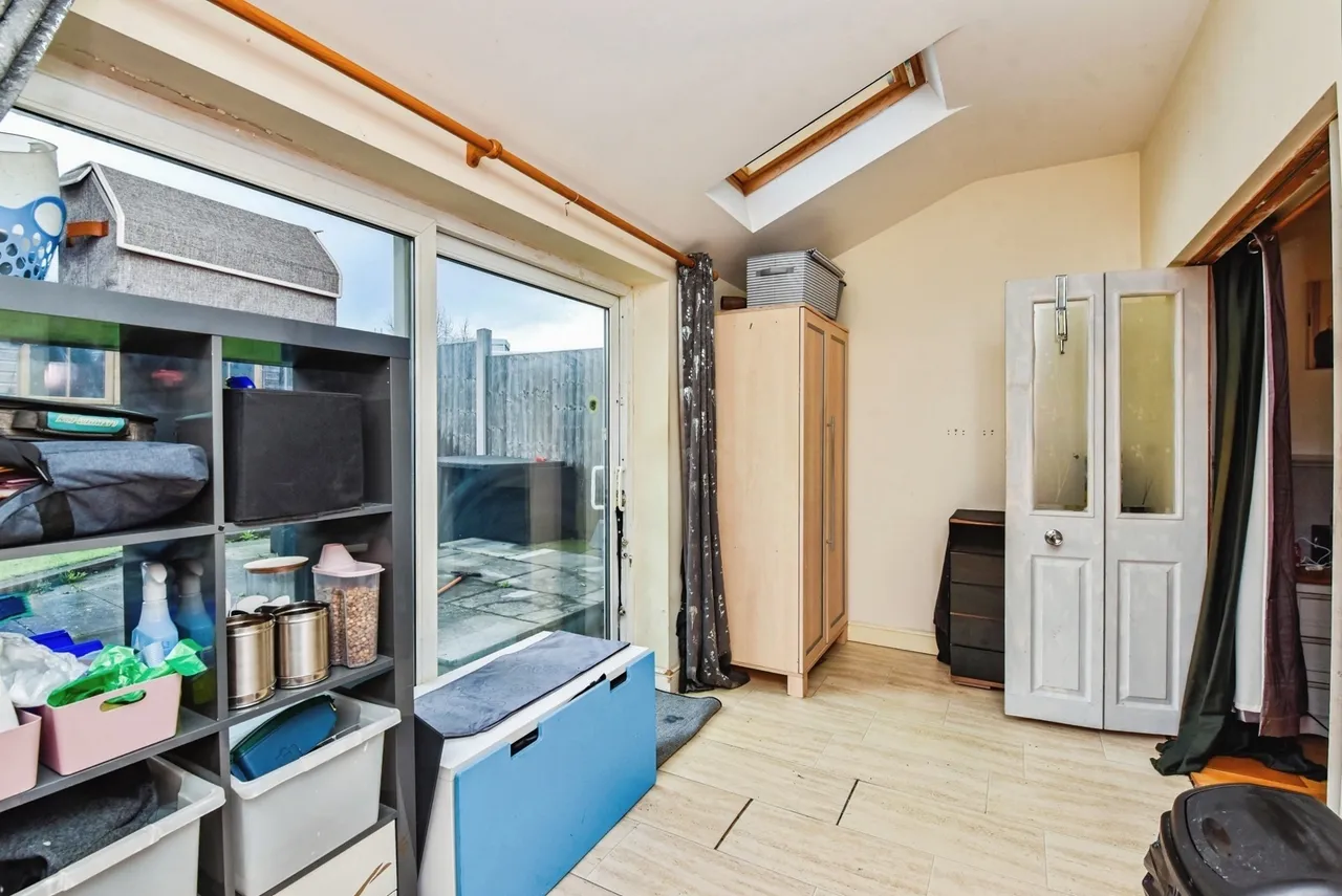 Misburg Close, Shepton Mallet, BA4, photo 8